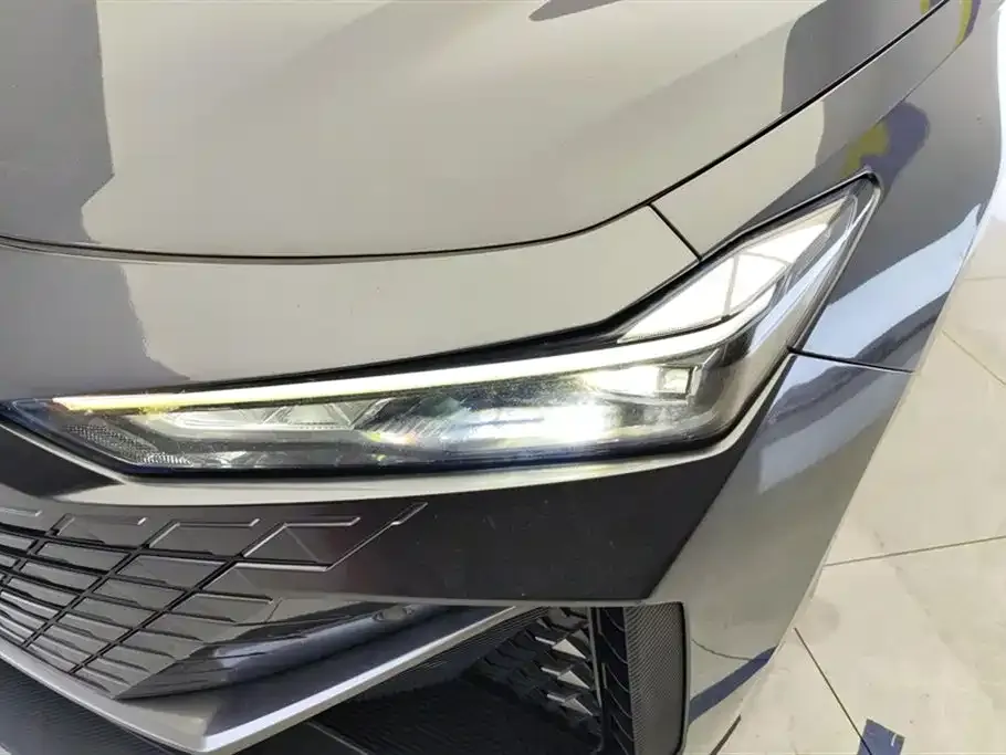 Changan UNI-V 2023 из CN, фото 10