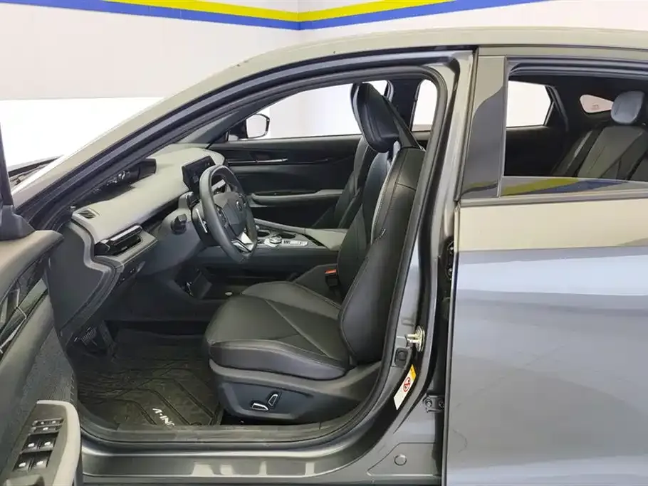 Changan UNI-V 2023 из CN, фото 8