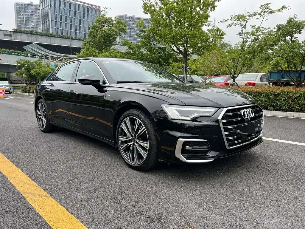 Audi A6L 2025 из CN, фото 8