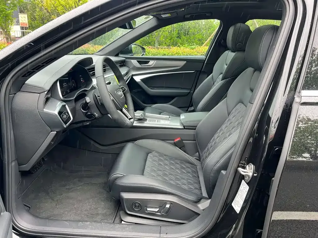 Audi A6L 2025 из CN, фото 10