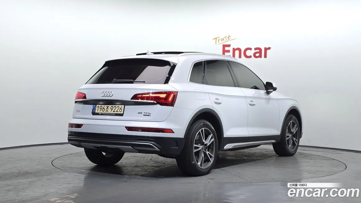 Audi Q5 2022 из KR, фото 4