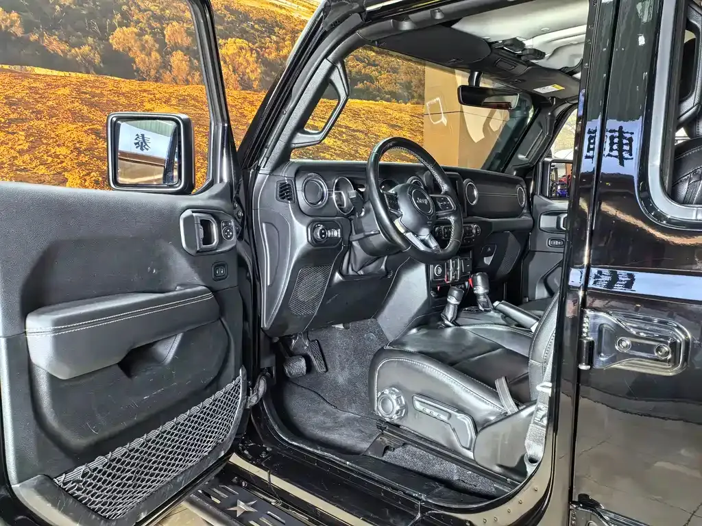 Jeep Wrangler 2021 из CN, фото 10