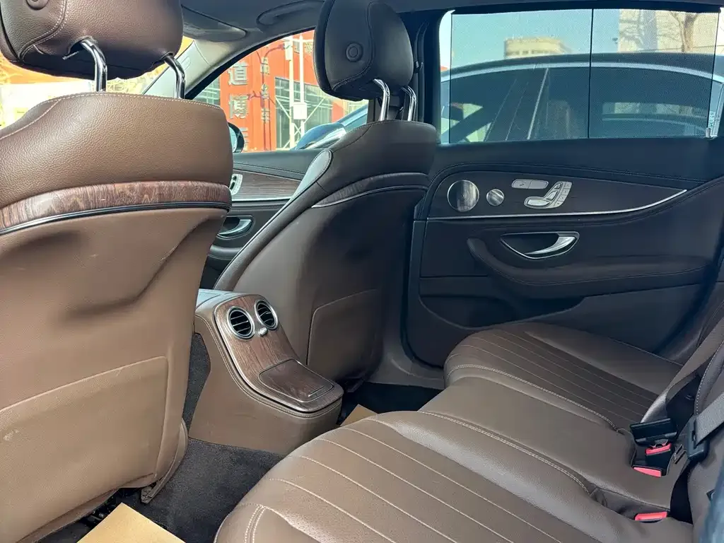 Mercedes-Benz E-Class 2021 из CN, фото 5