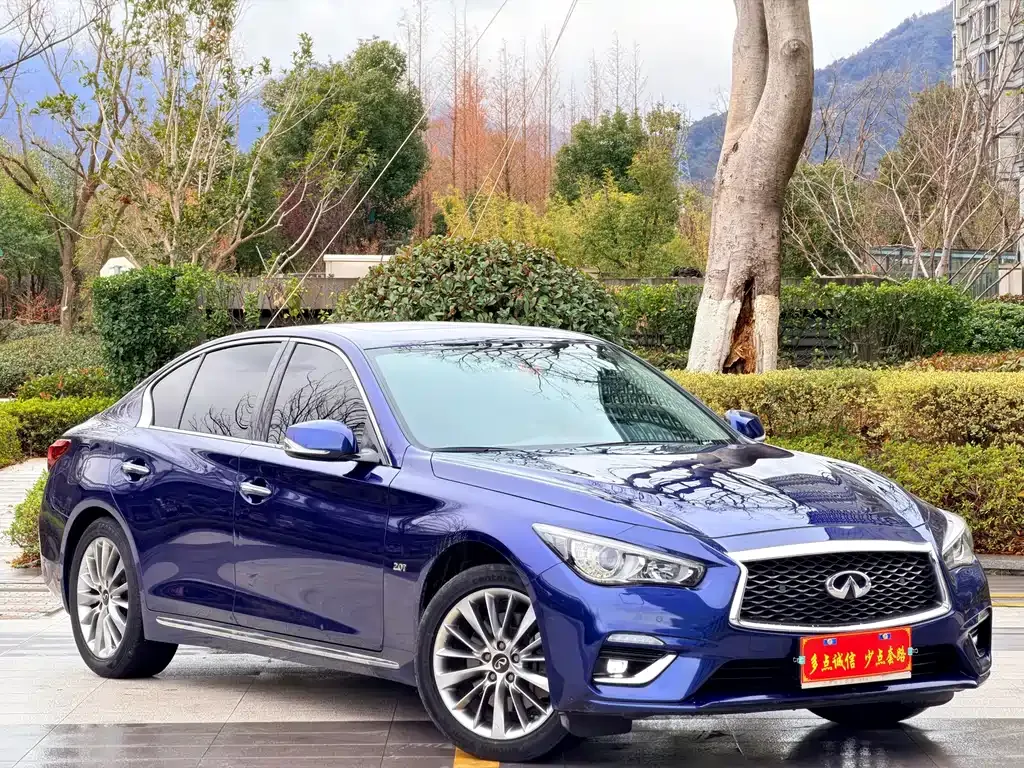 Infiniti Q50L 2021 из CN, фото 3