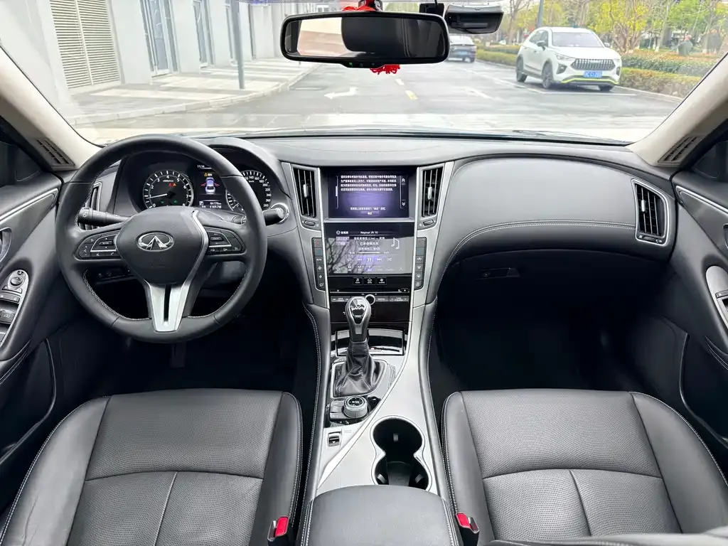 Infiniti Q50L 2021 из CN, фото 7