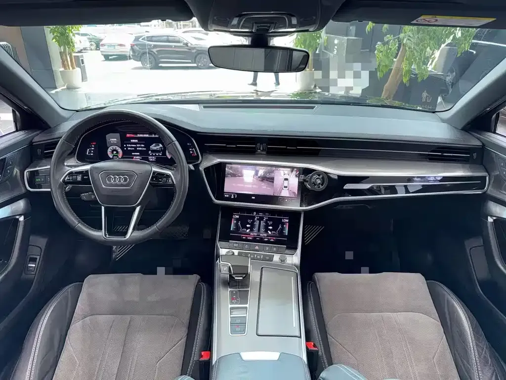 Audi A6L 2021 из CN, фото 9