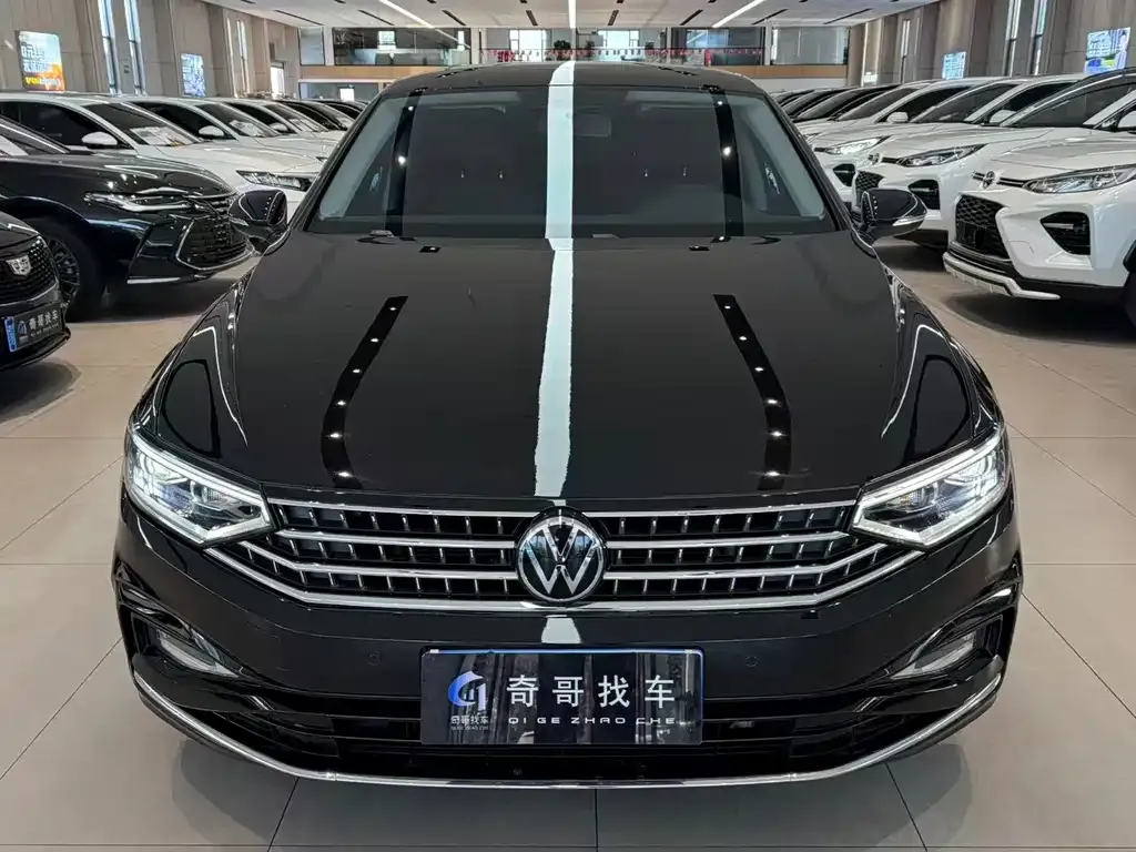 Volkswagen Magotan 2025 из CN, фото 6