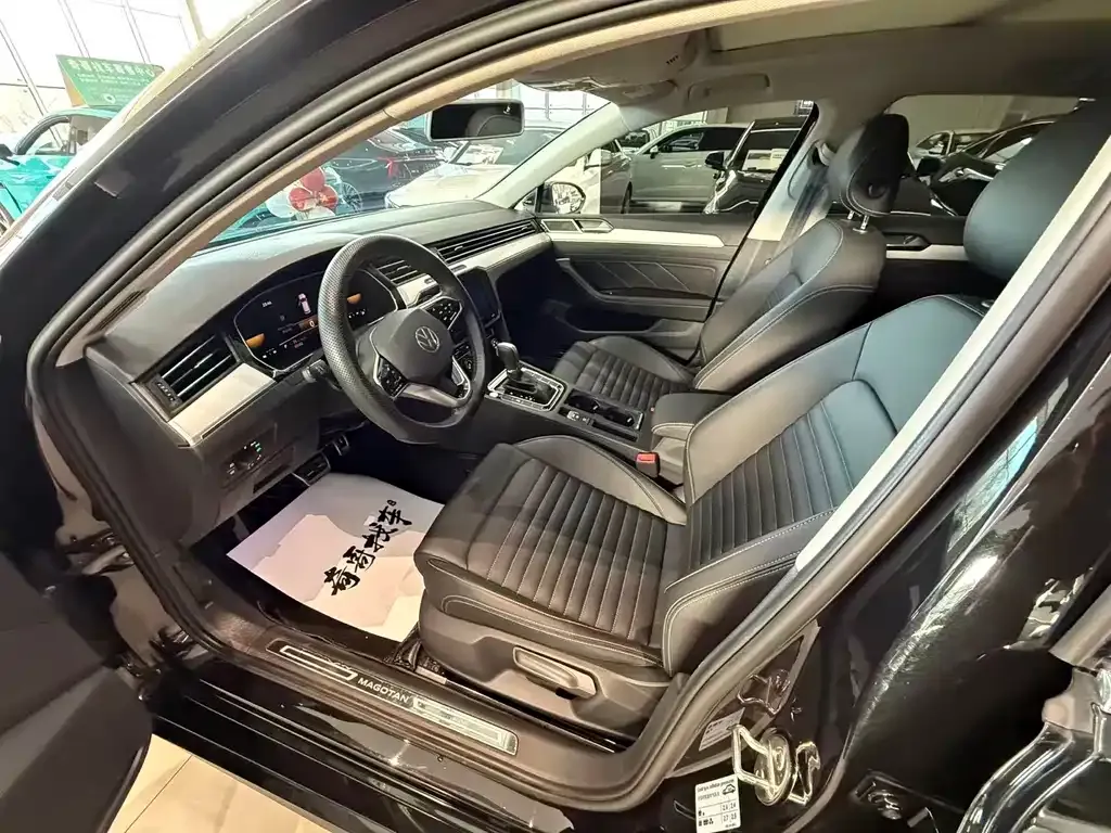 Volkswagen Magotan 2025 из CN, фото 2