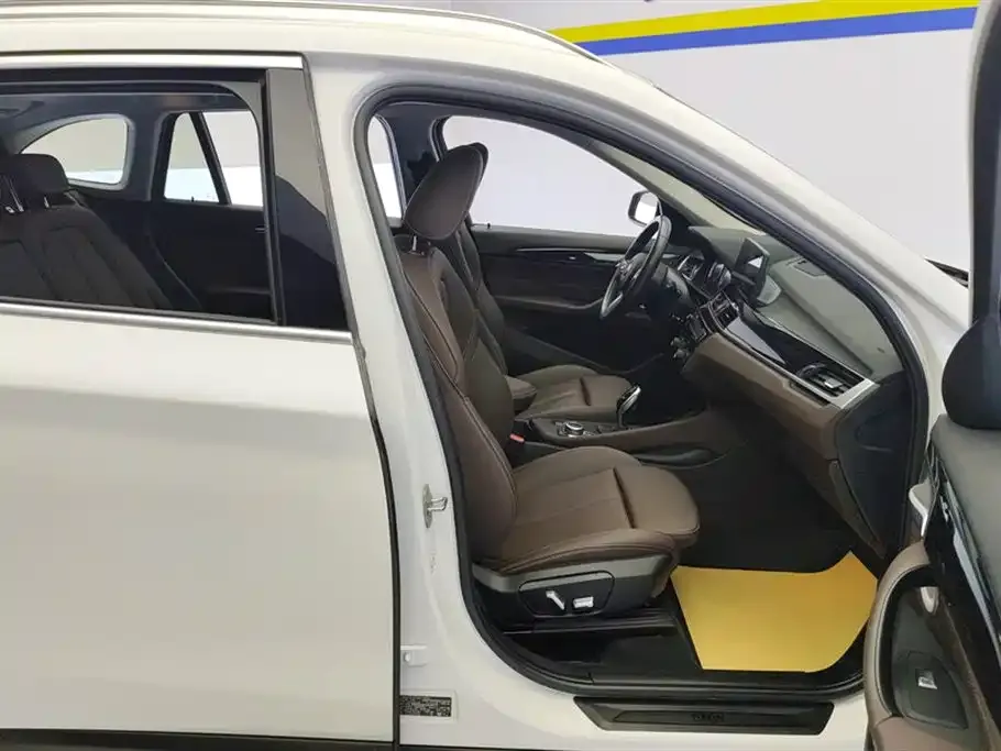BMW X1 2021 из CN, фото 5