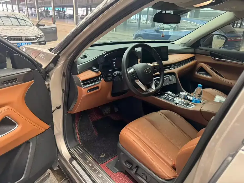 Infiniti QX60 2024 из CN, фото 7