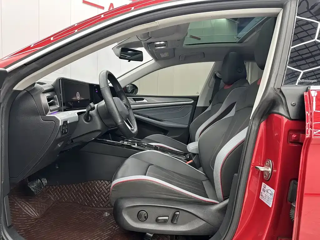 Volkswagen Lamando 2023 из CN, фото 2