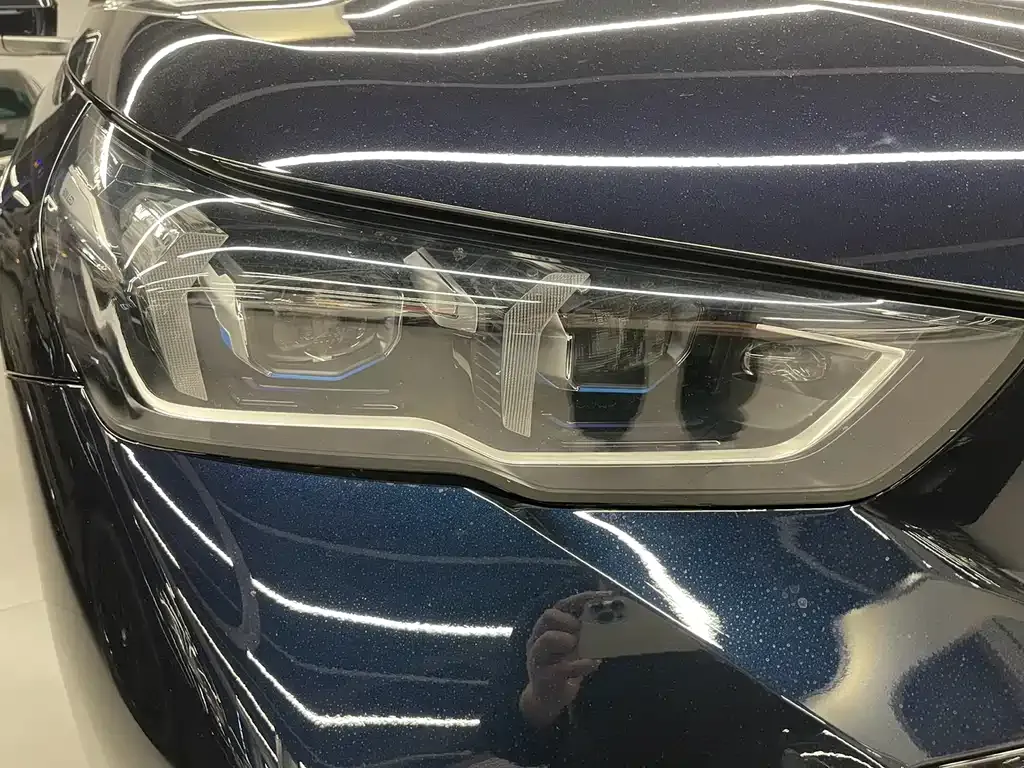 BMW 5 Series 2024 из CN, фото 10