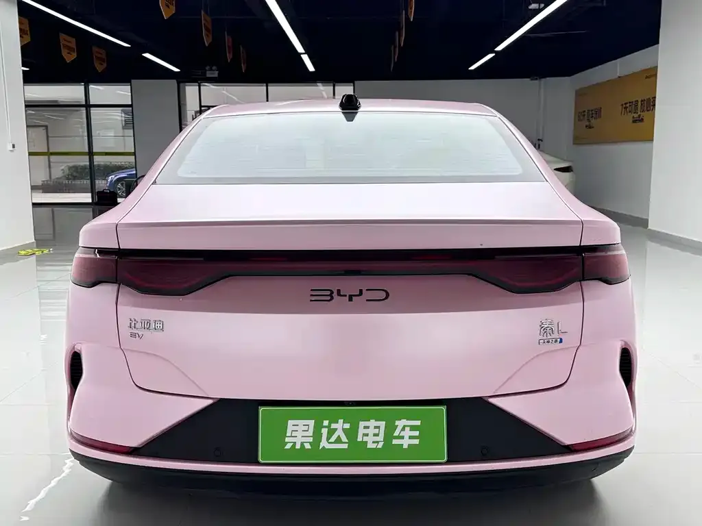 BYD Qin L 2025 из CN, фото 3