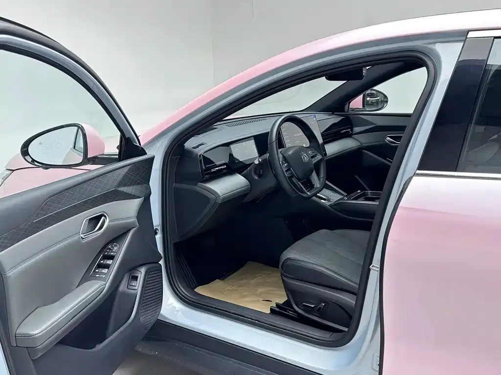 BYD Qin L 2025 из CN, фото 9