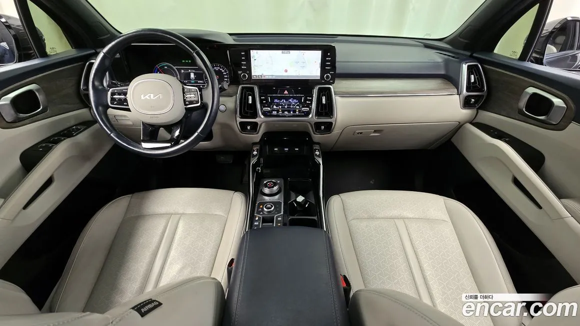 Kia Sorento — фото 10