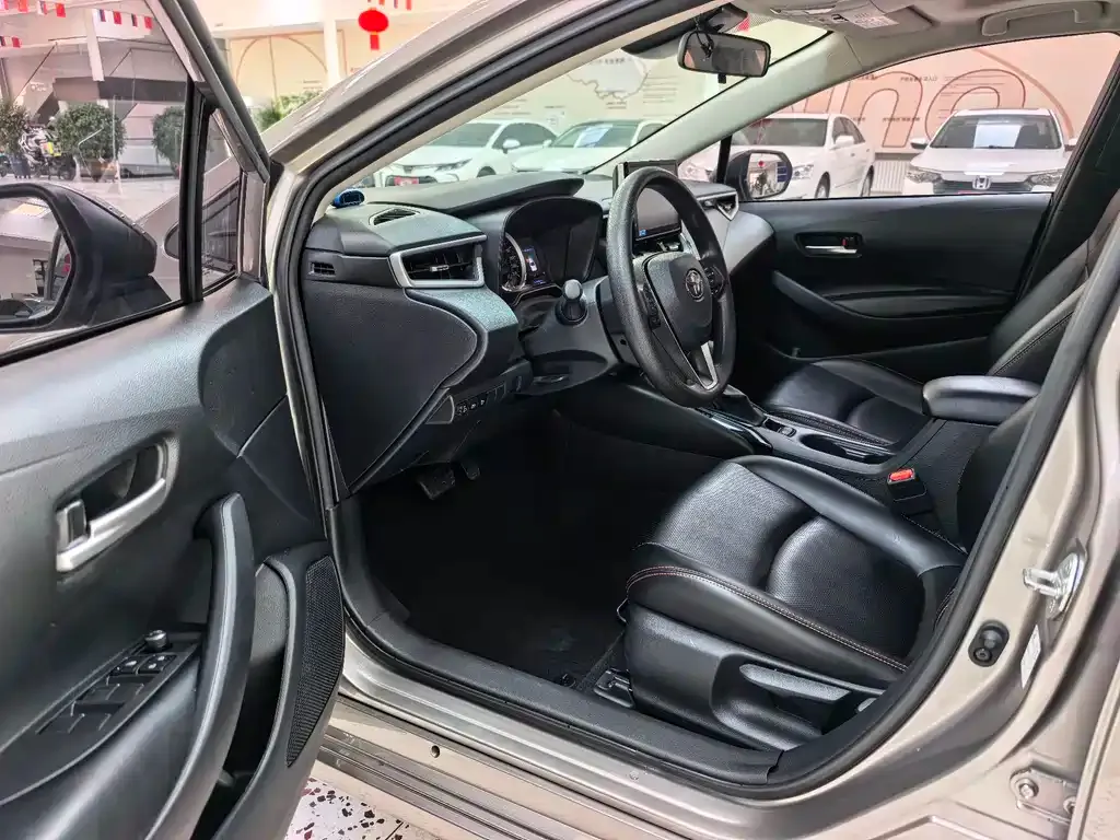 Toyota Corolla 2022 из CN, фото 2