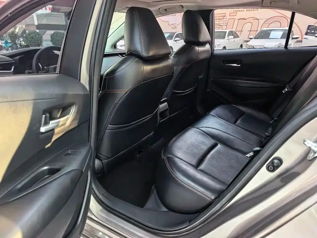 Toyota Corolla 2022 из CN, фото 5