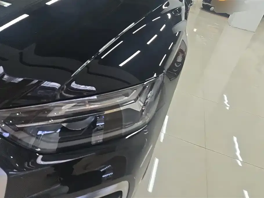 Audi Q5L 2023 из CN, фото 4