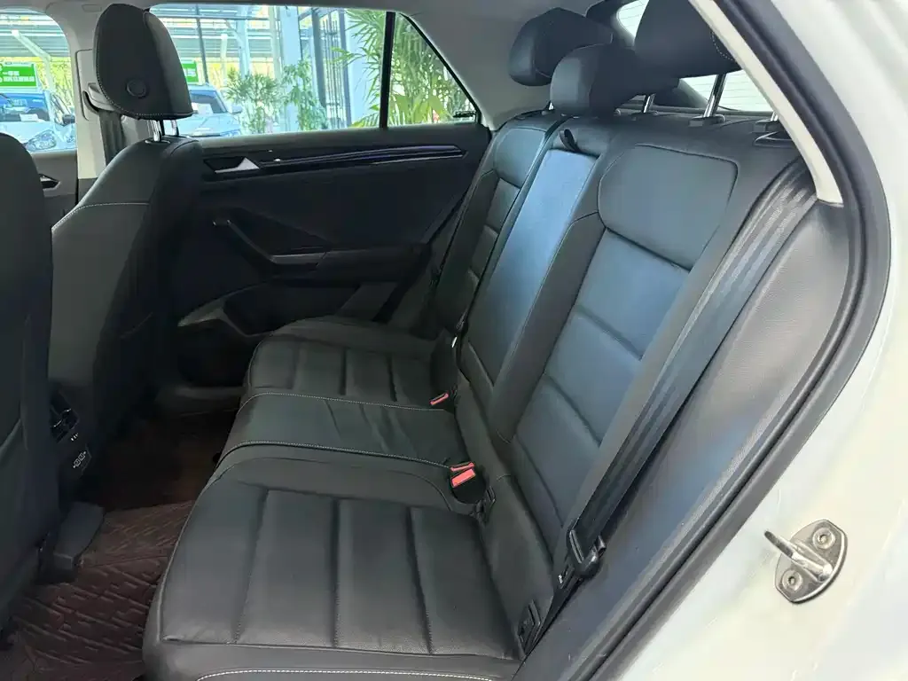 Volkswagen T-Roc 2021 из CN, фото 8