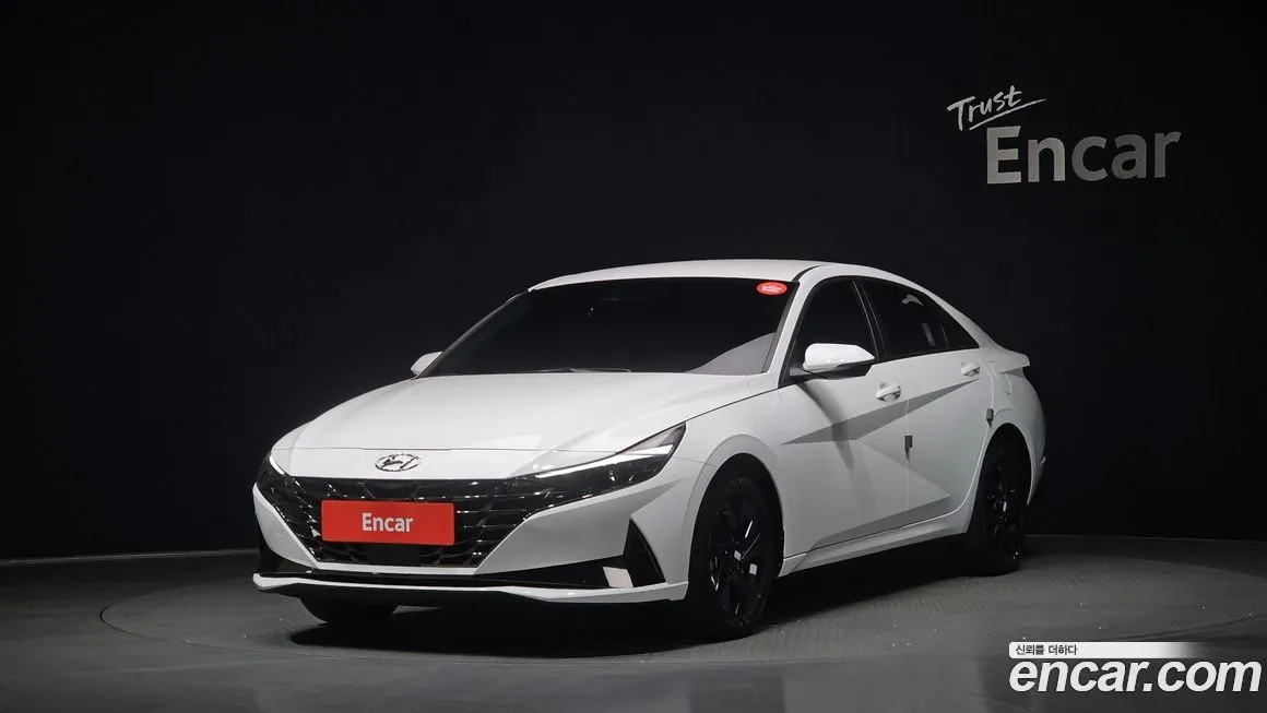 Hyundai AVANTE 2023 из KR, фото 1
