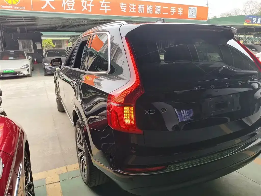 Volvo XC90 2022 из CN, фото 8