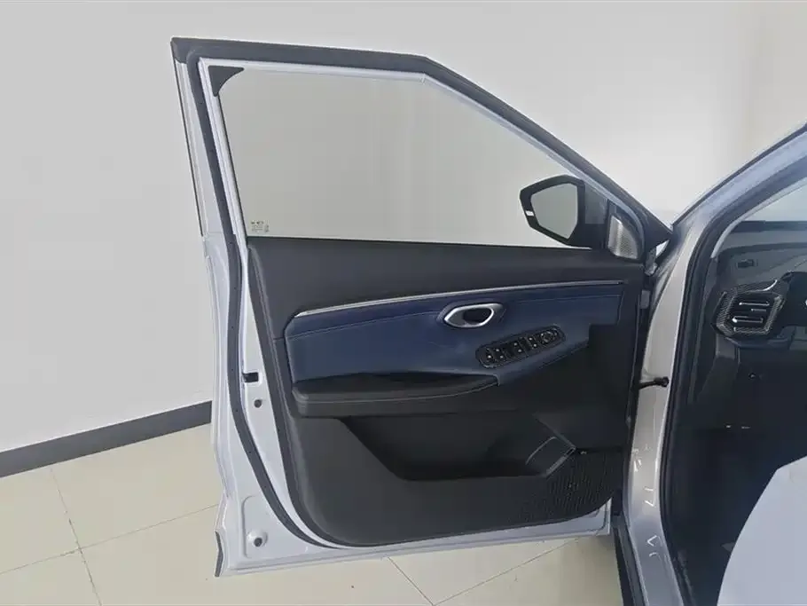 GAC Motor Trumpchi GS3 2024 из CN, фото 6