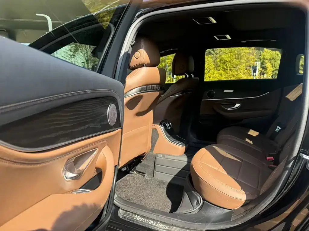 Mercedes-Benz E-Class New Energy 2021 из CN, фото 3