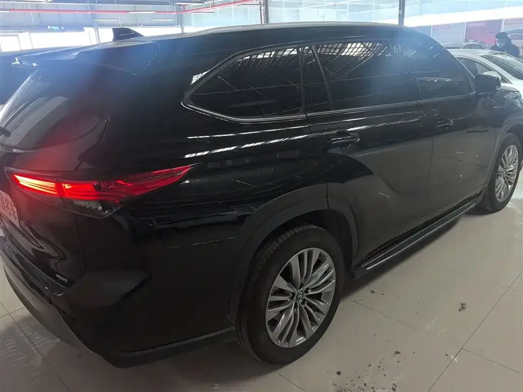 Toyota Highlander 2025 из CN, фото 10