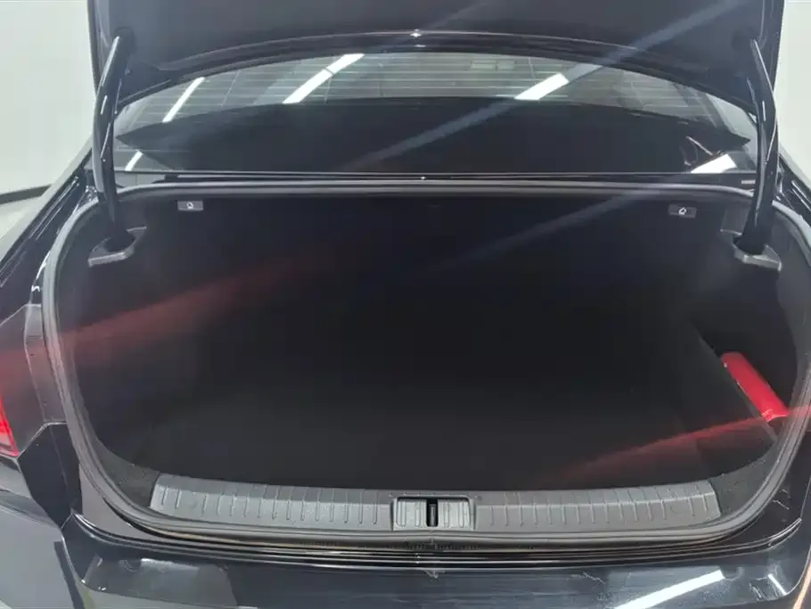 Volkswagen Magotan 2022 из CN, фото 6