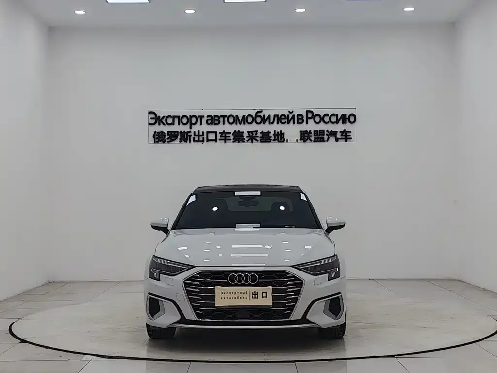 Audi A3 2023 из CN, фото 5