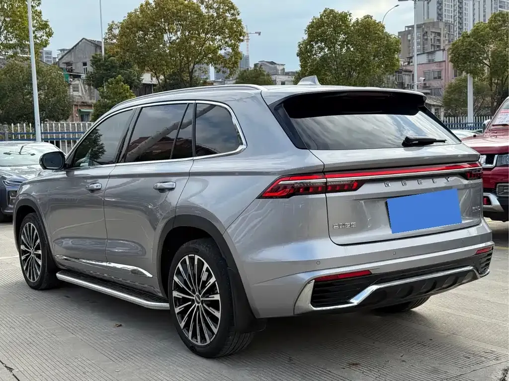 Geely Xingyue L — фото 3