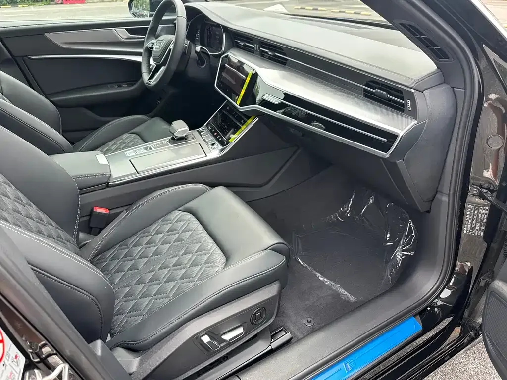 Audi A6L 2026 из CN, фото 9