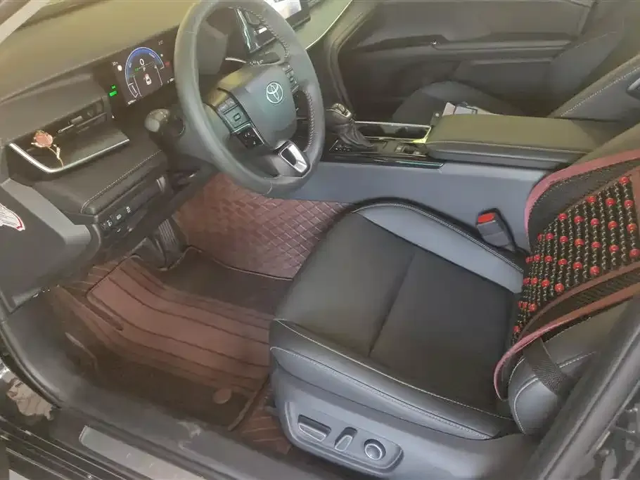 Toyota Camry 2024 из CN, фото 4