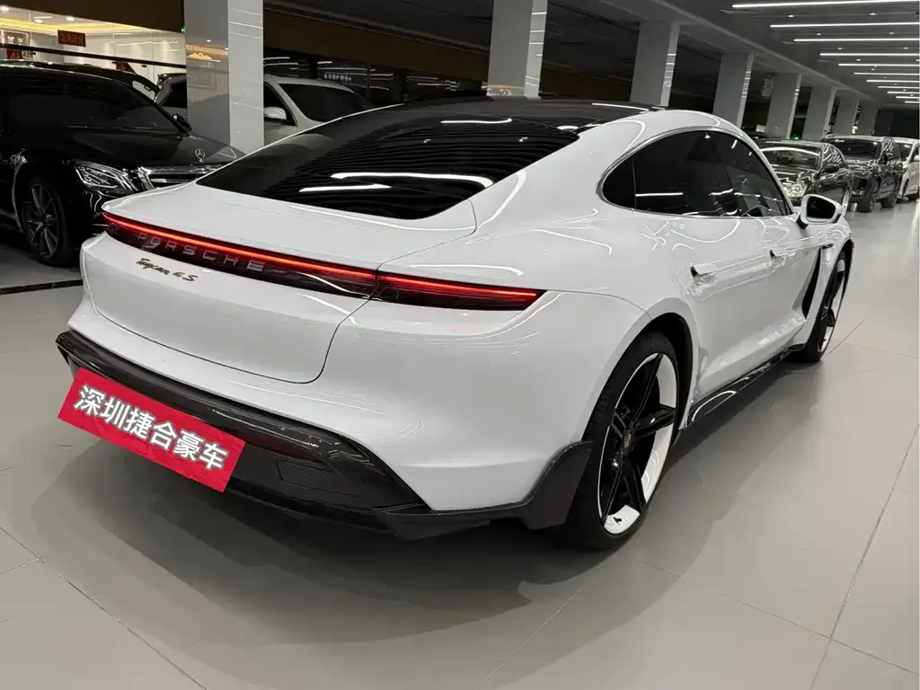 Porsche Taycan 2022 из CN, фото 4