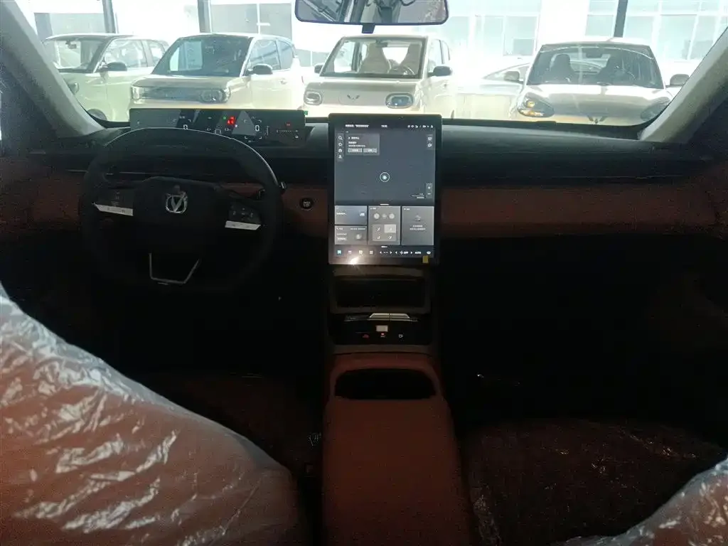 Changan Eado PHEV 2025 из CN, фото 5