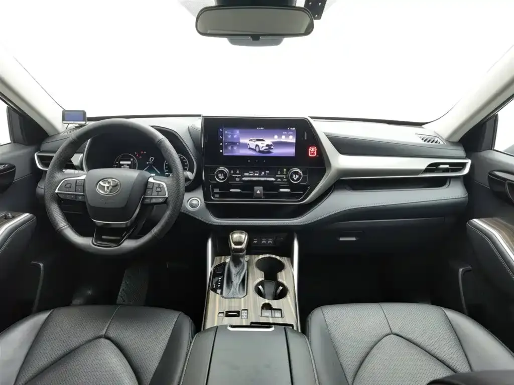 Toyota Highlander 2025 из CN, фото 9
