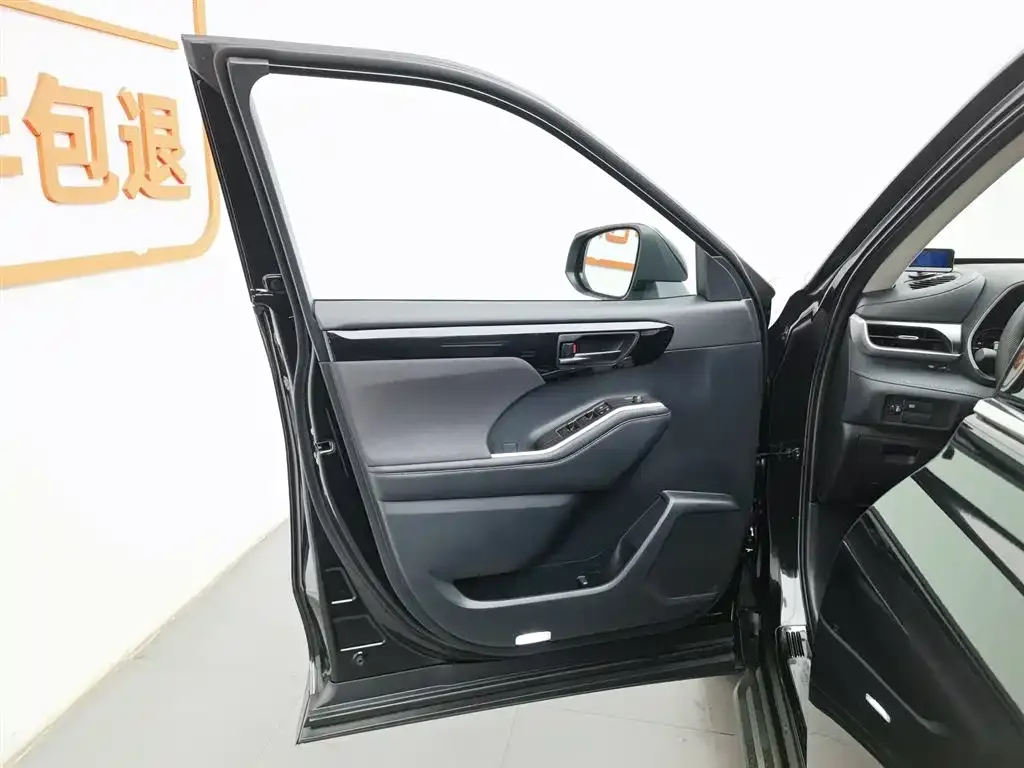 Toyota Highlander 2025 из CN, фото 6