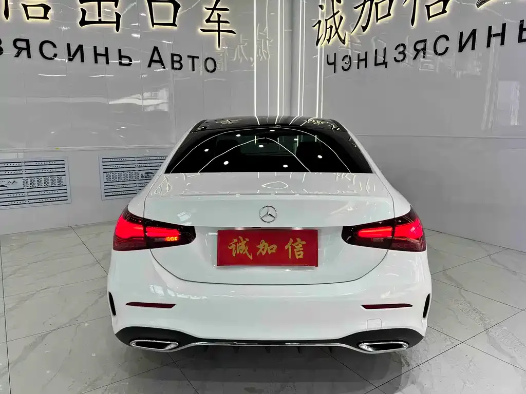 Mercedes-Benz A-Class 2023 из CN, фото 3