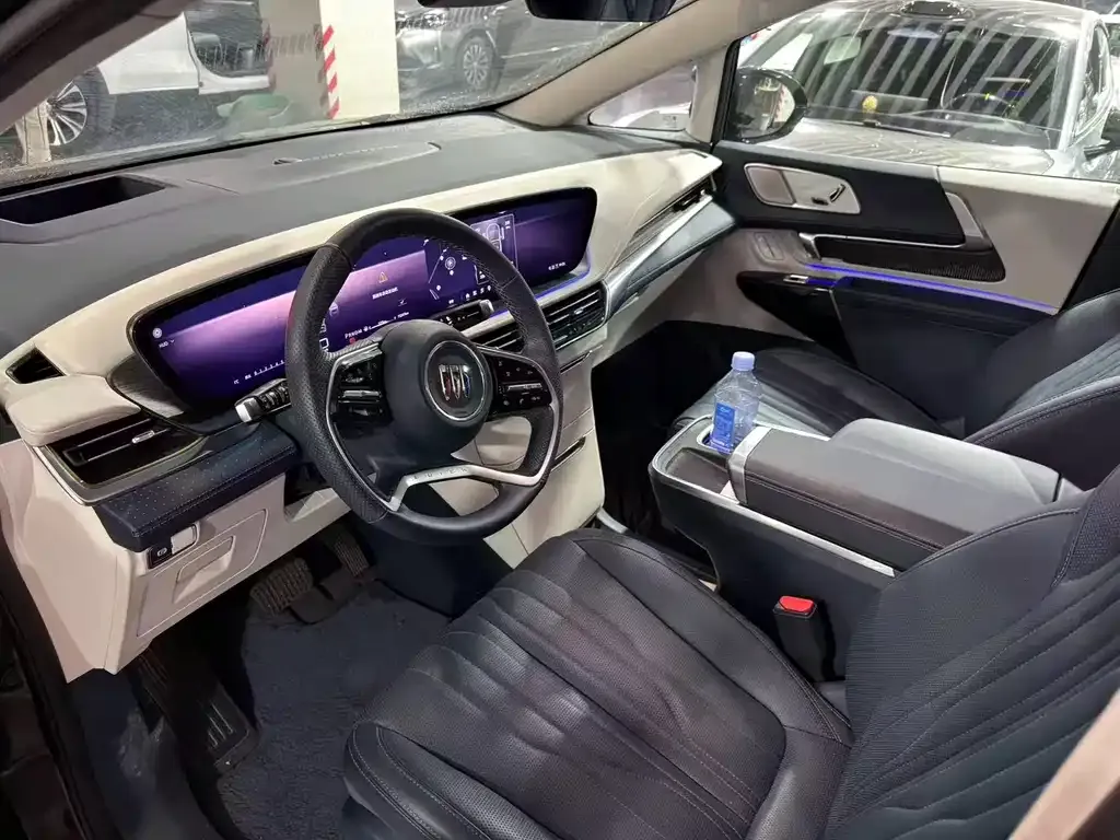 Buick Century 2023 из CN, фото 2