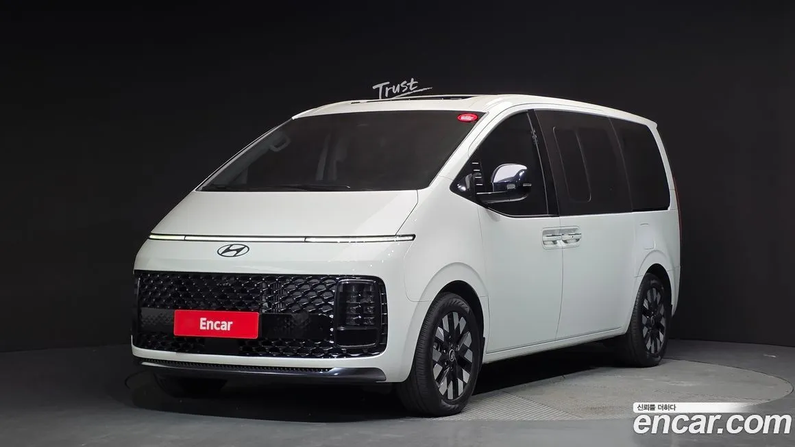 Hyundai Staria 2025 из KR, фото 1