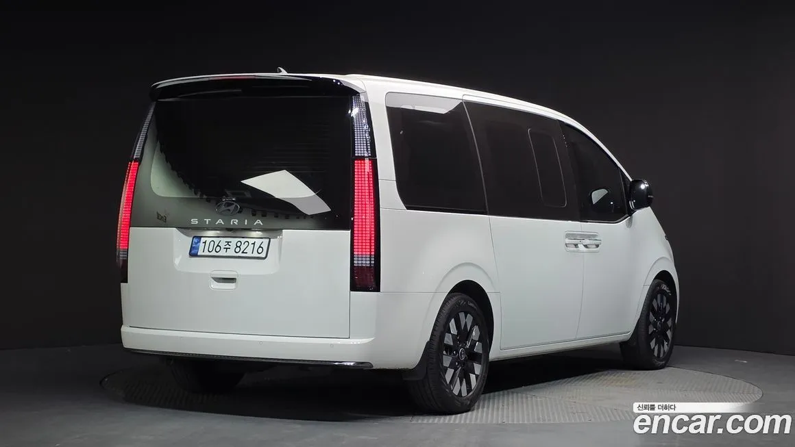 Hyundai Staria 2025 из KR, фото 2