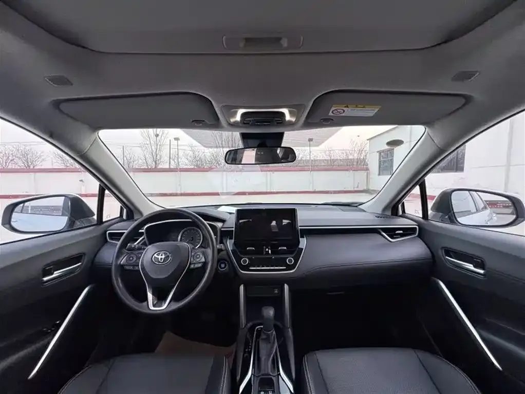 Toyota Frontlander 2022 из CN, фото 8