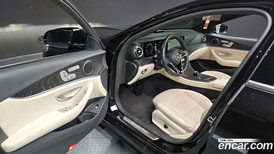 Mercedes-Benz E-Class 2023 из KR, фото 1
