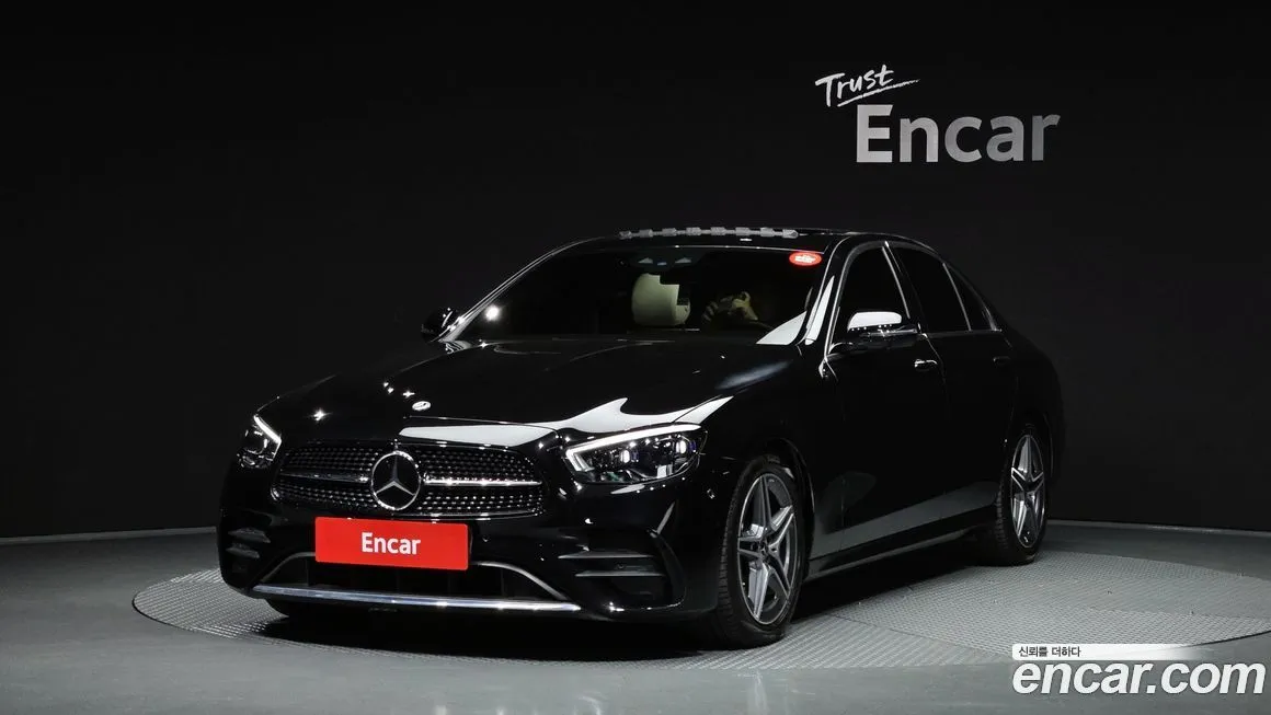 Mercedes-Benz E-Class 2023 из KR, фото 2