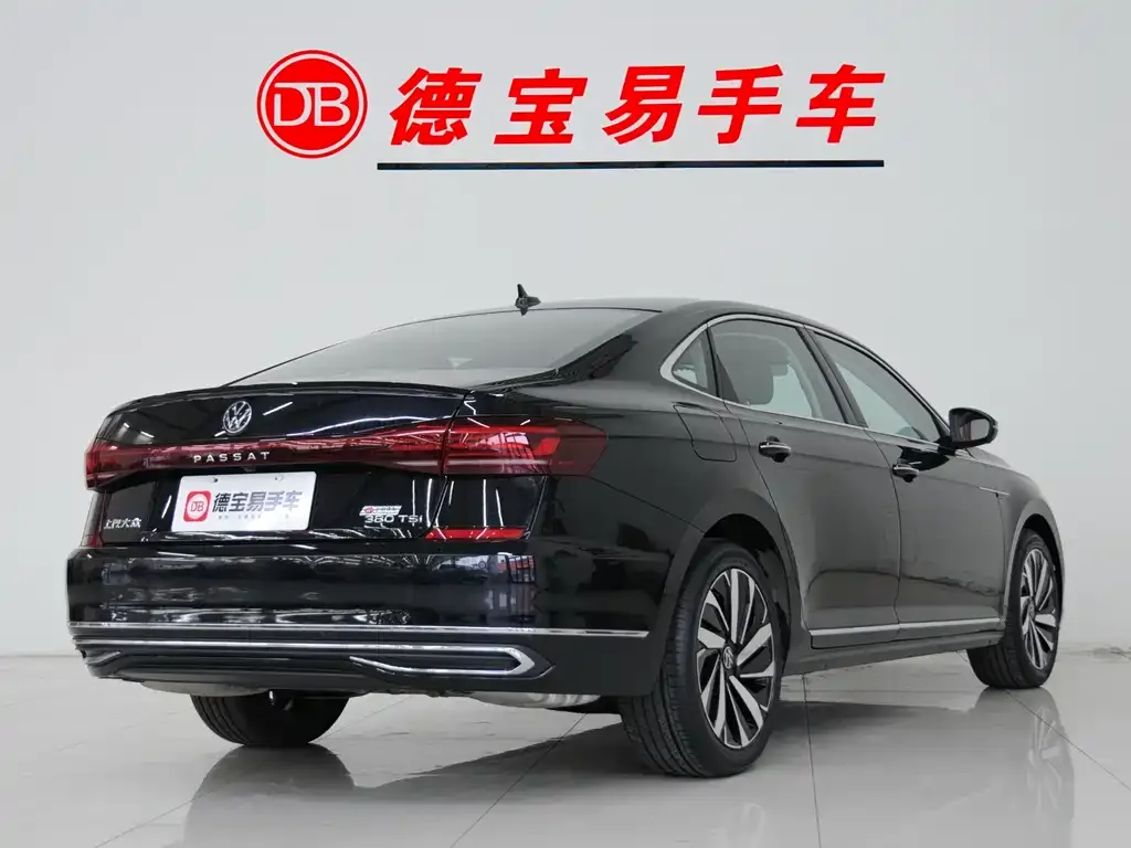 Volkswagen Passat 2024 из CN, фото 2