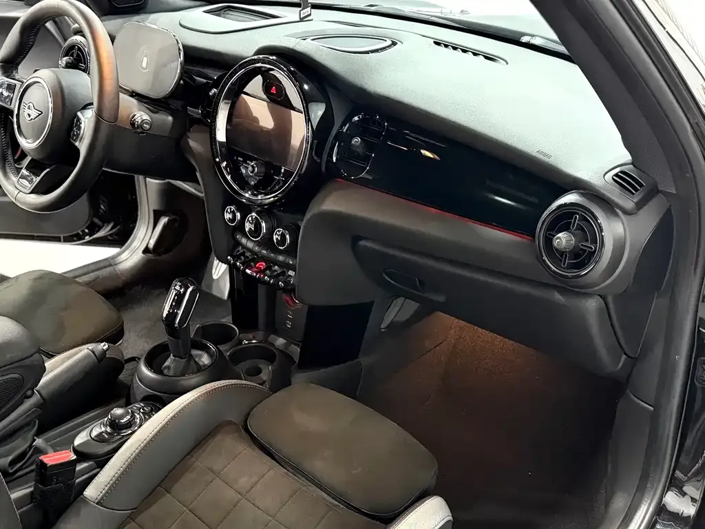 MINI JCW (John Cooper Works) 2021 из CN, фото 5