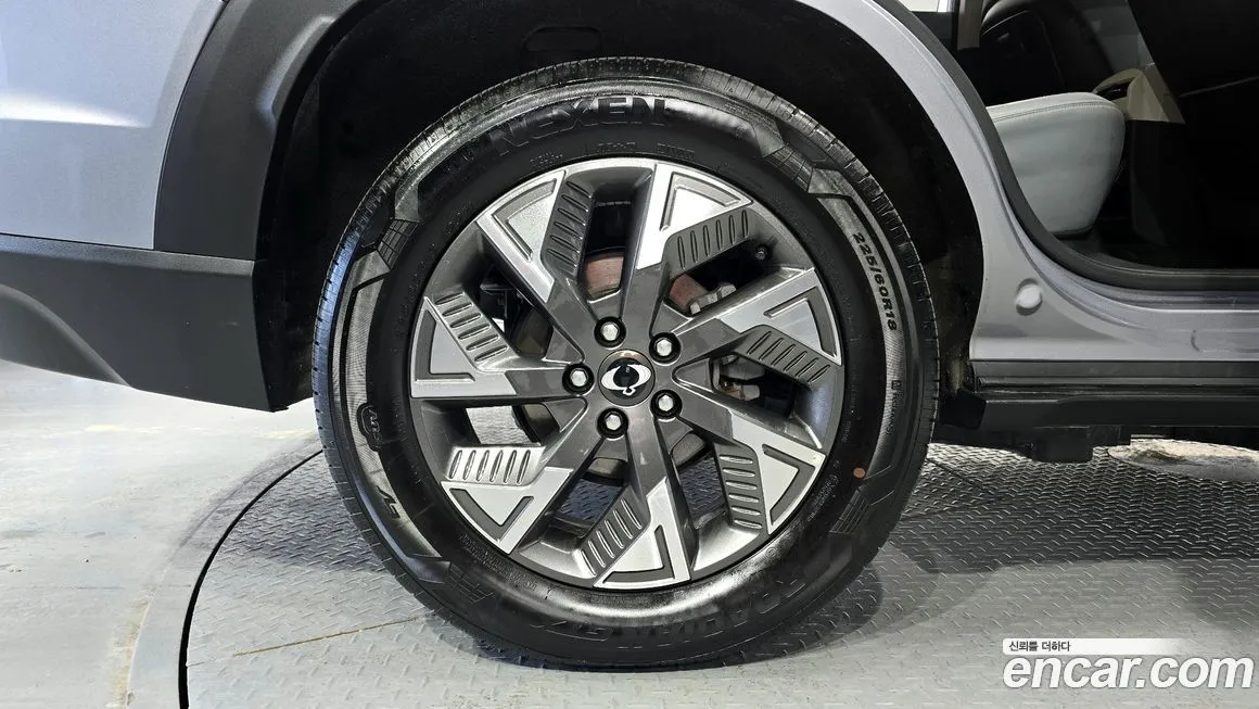 KG Mobility (Ssangyong) Torres 2024 из KR, фото 8
