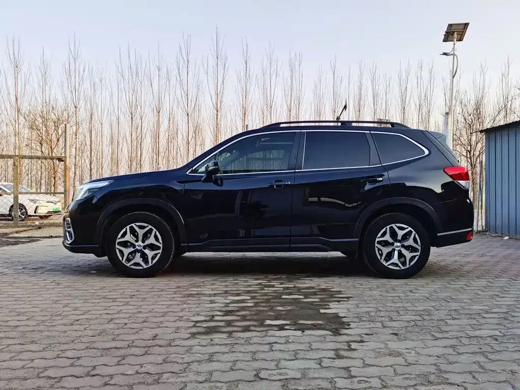 Subaru Forester 2021 из CN, фото 7