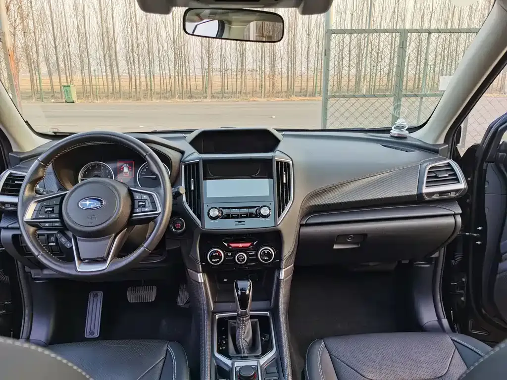 Subaru Forester 2021 из CN, фото 2