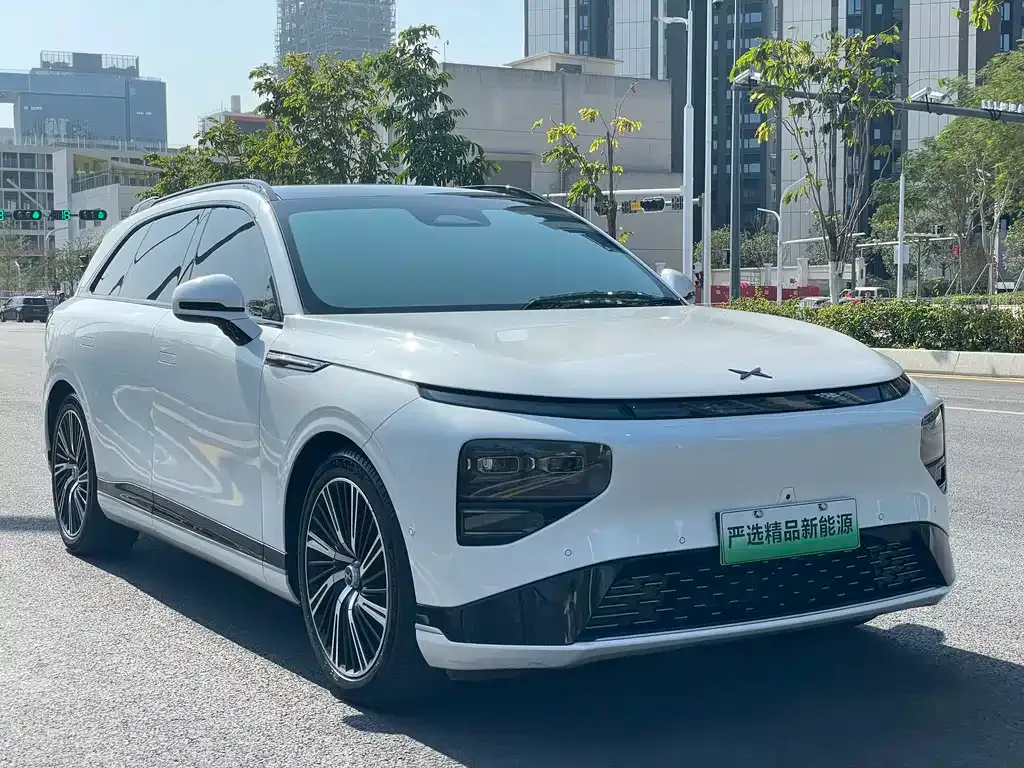 XPeng G9 2022 из CN, фото 7
